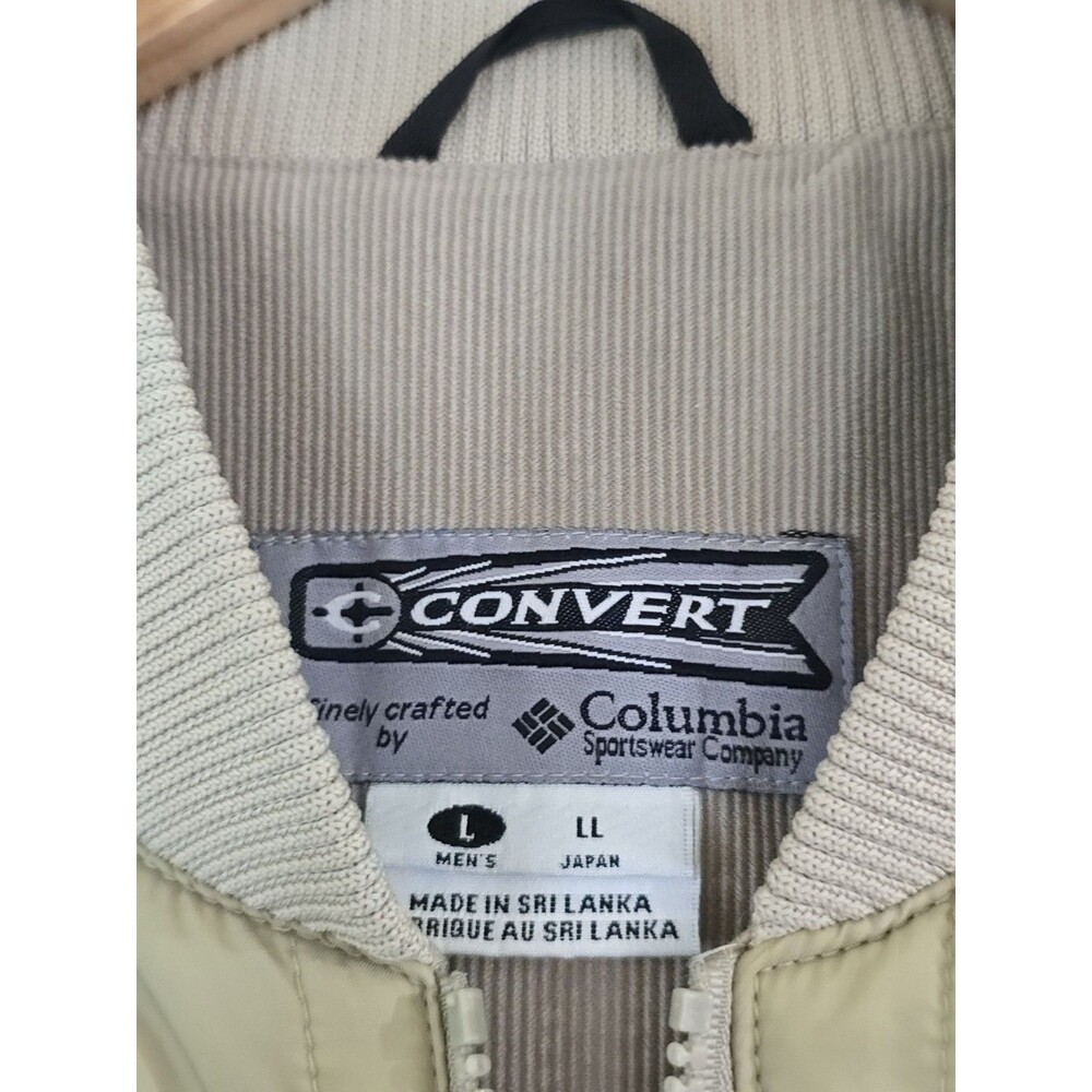 Vintage Convert By Columbia Quilted Vest Mens Large Beige Y2K Gorpcore Techwear - Picture 9 of 11
